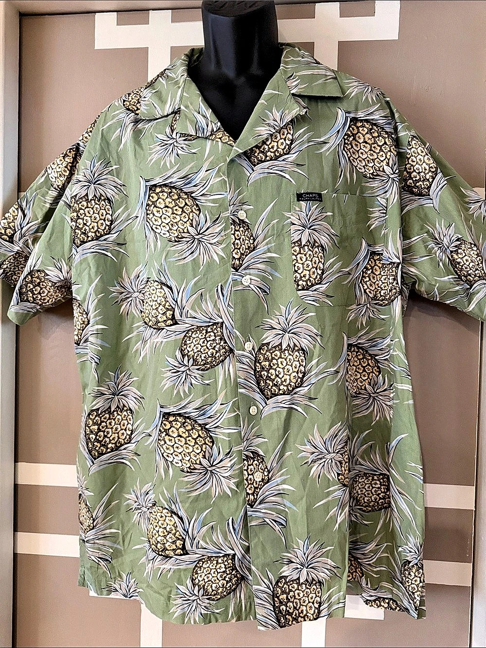 Chaps Ralph Lauren Pineapple Print Short Sleeve Shirt in Green Large